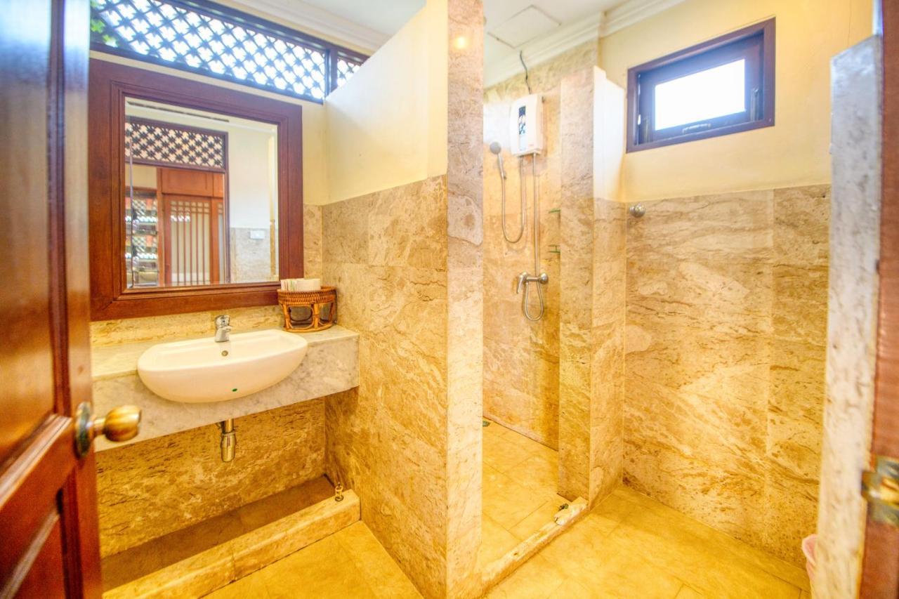 Bali Pool Villa, 5 Min To Walking Street & The Beaches Pattaya ภายนอก รูปภาพ