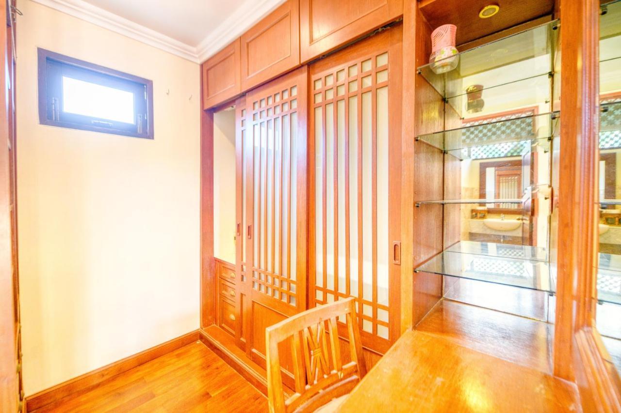 Bali Pool Villa, 5 Min To Walking Street & The Beaches Pattaya ภายนอก รูปภาพ